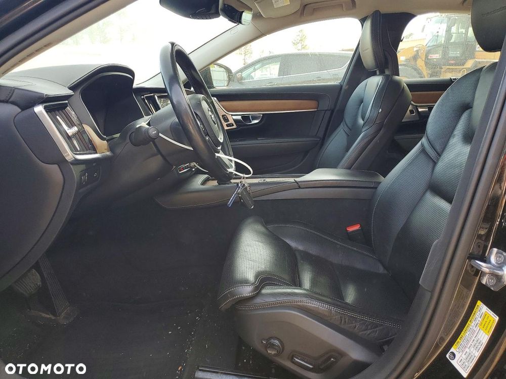 Volvo S90 T6 AWD Geartronic Momentum Pro - 7