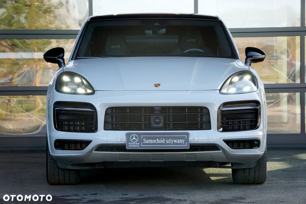 Porsche Cayenne Coupe GTS - 11