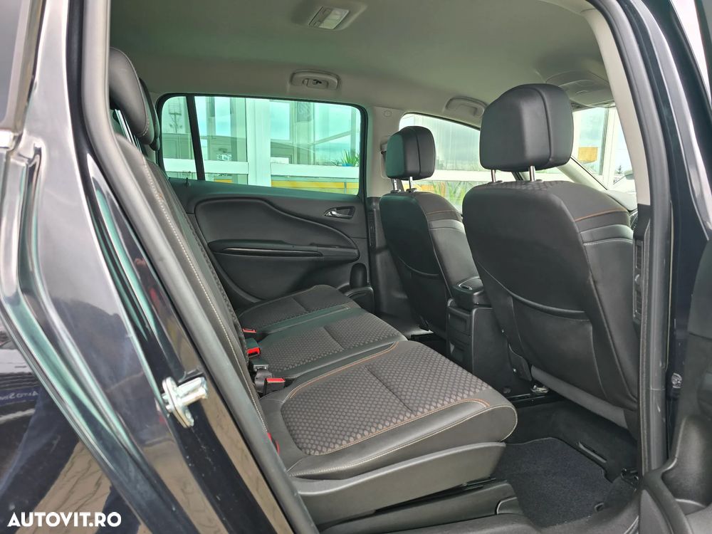 Opel Zafira - 12