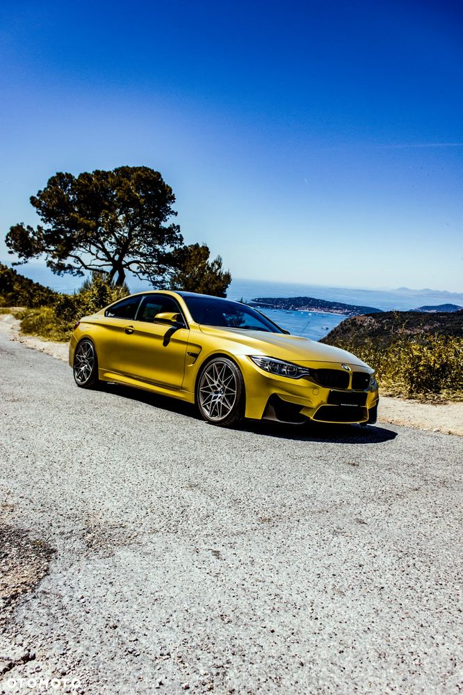 BMW M4 DKG Competition - 12