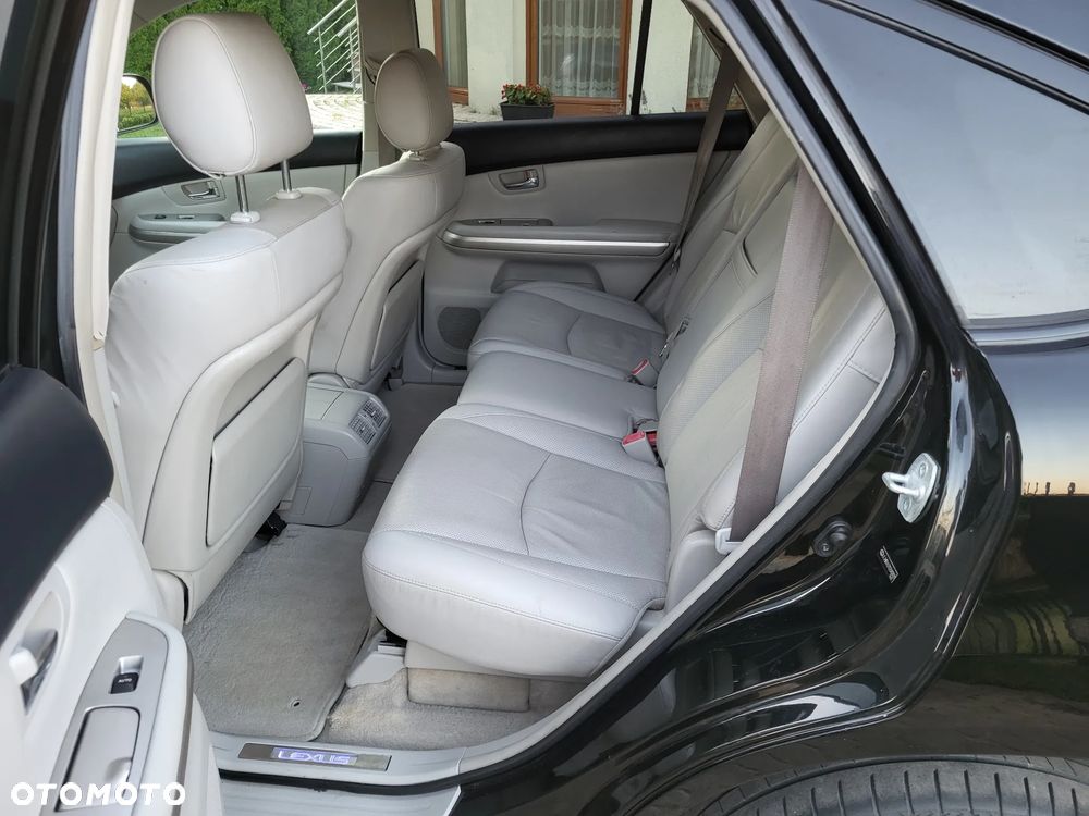 Lexus RX - 26