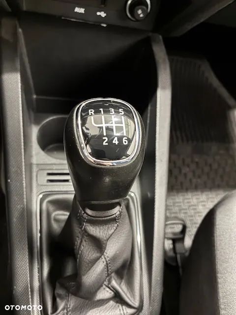 Skoda Fabia 1.0 TSI Ambition - 26