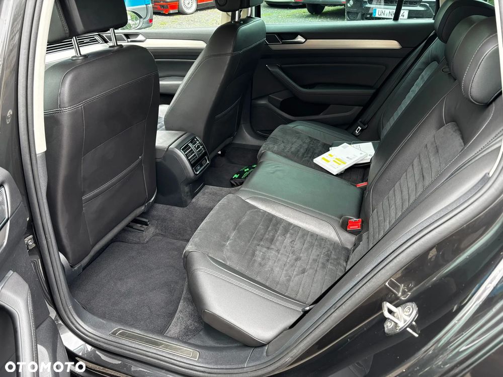 Volkswagen Passat 2.0 TDI (BlueMotion Technology) Highline - 7