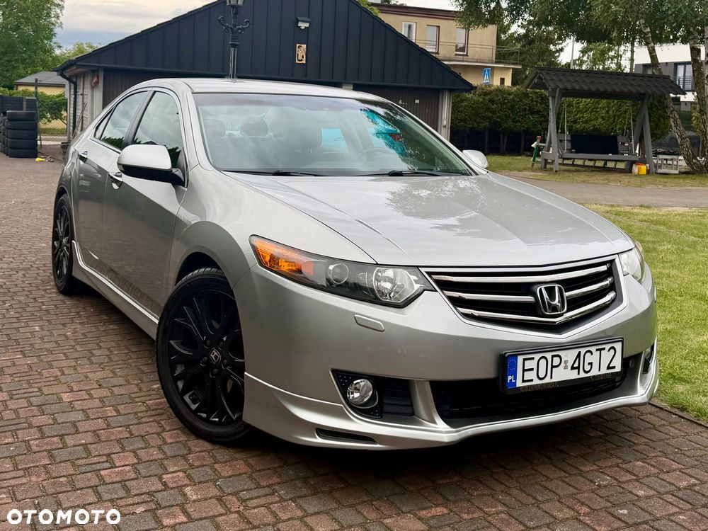 Honda Accord - 1