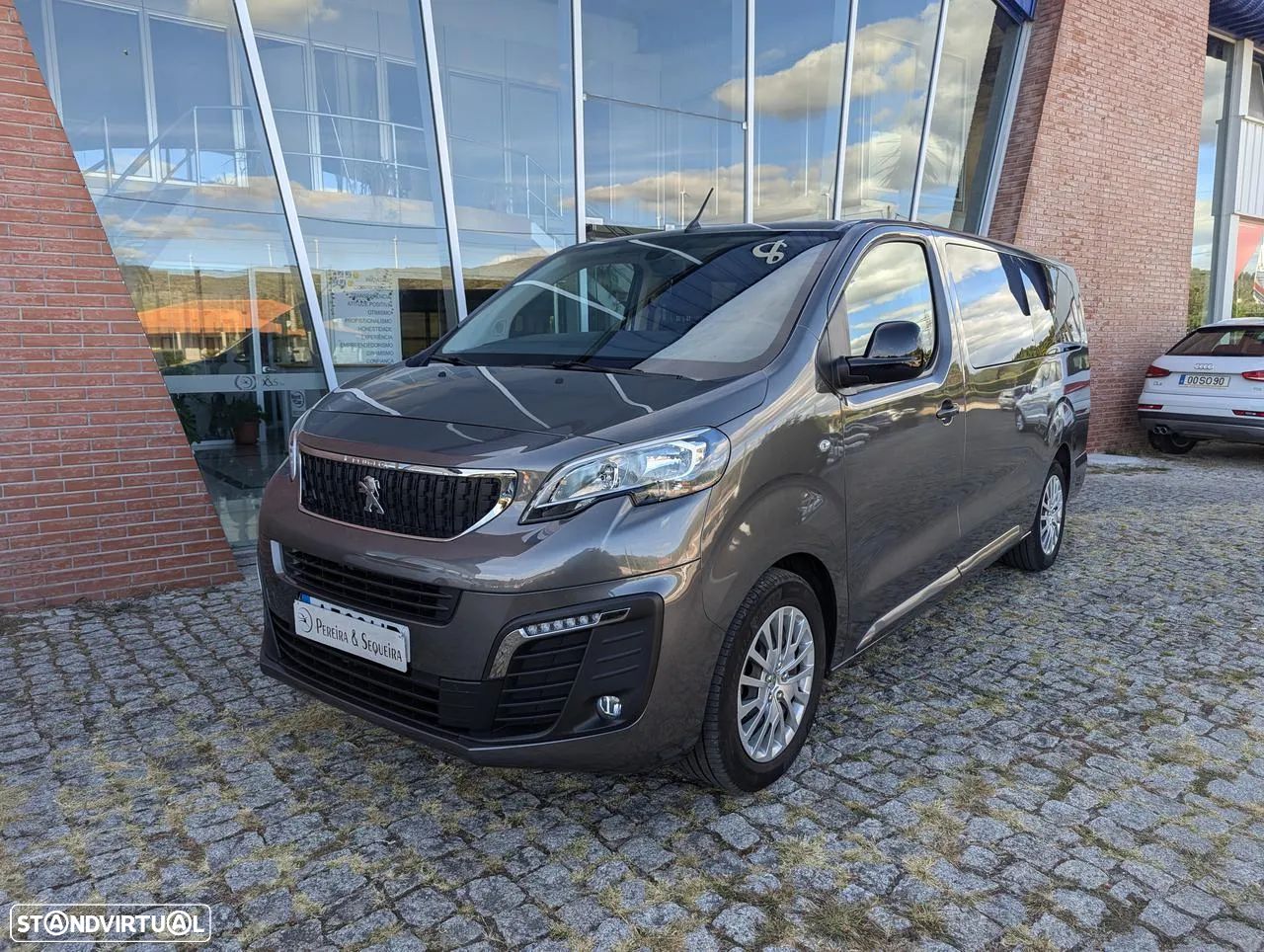 Peugeot Expert 1.5 BlueHDi L2H1 Semi-Vidrado - 1