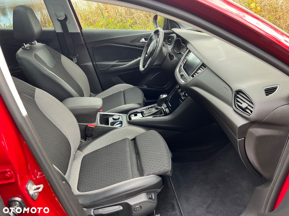 Opel Grandland X 1.2 Start/Stop Automatik Business INNOVATION - 11