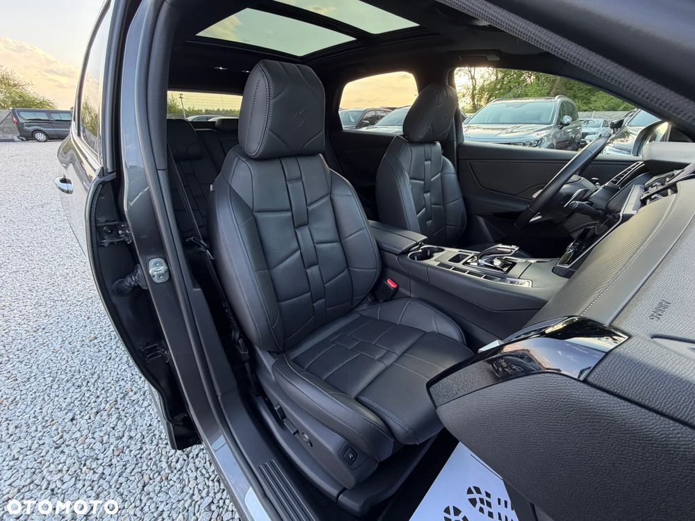 DS Automobiles DS 7 Crossback 1.6 E-Tense 4x4 Grand Chic - 36