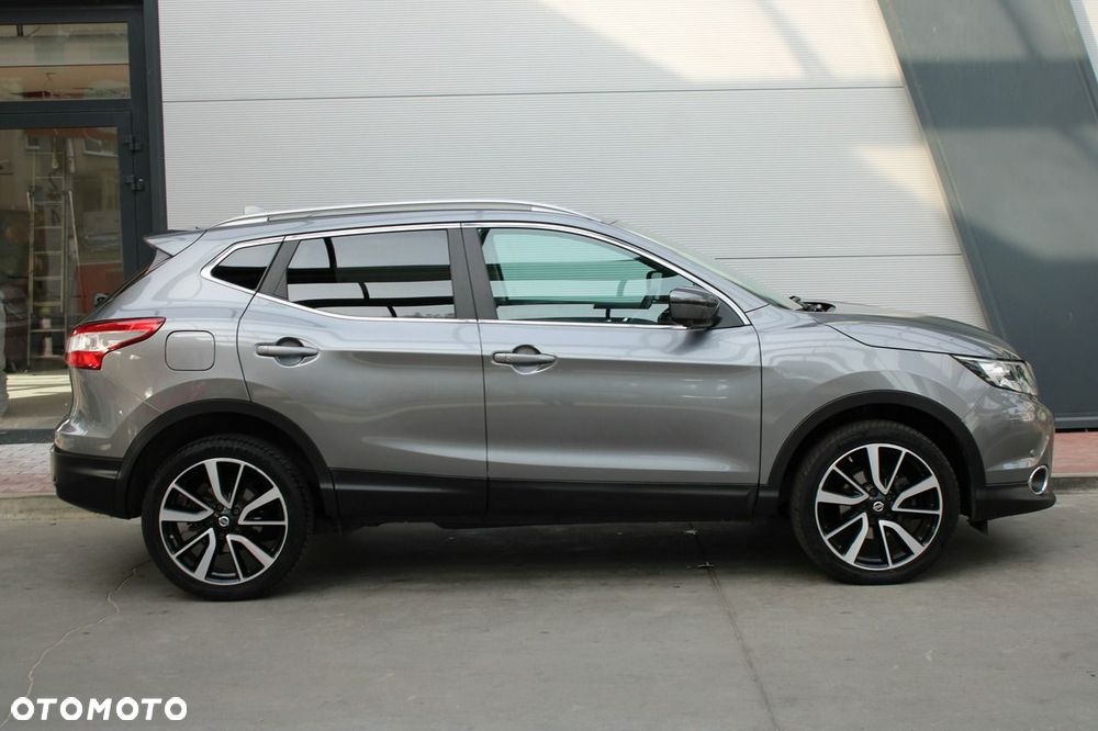 Nissan Qashqai 1.6 DIG-T N-Connecta - 4