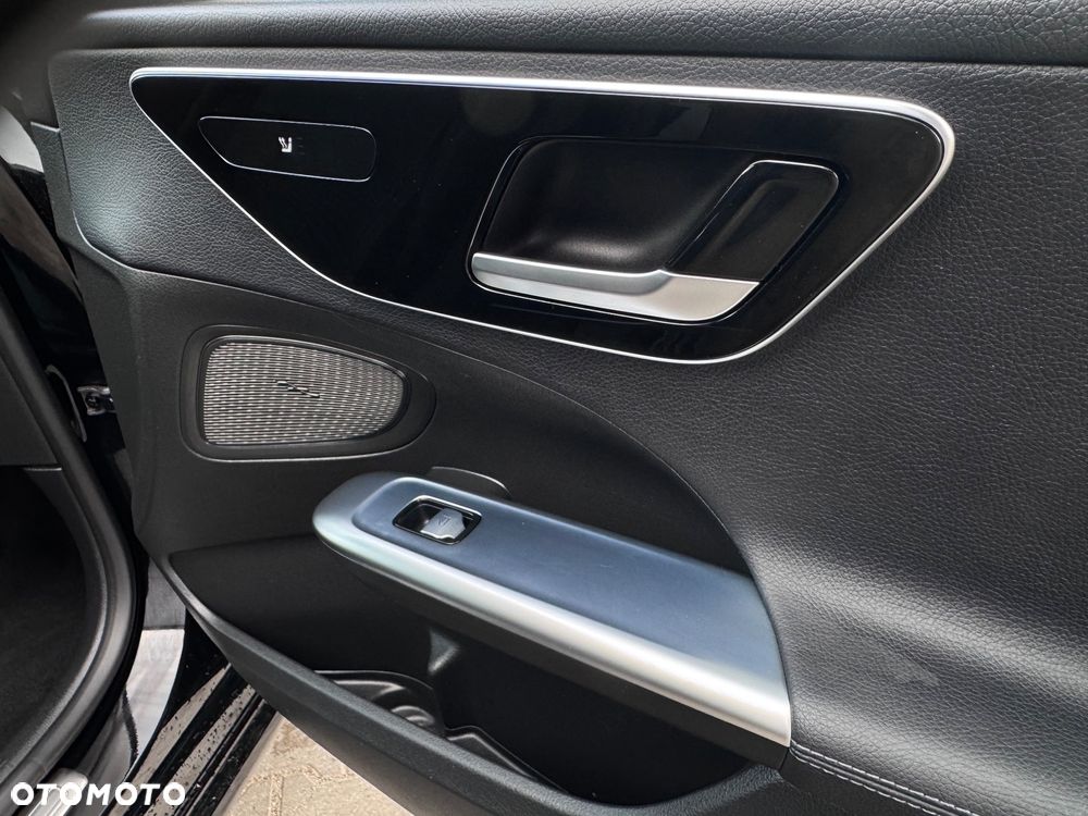 Mercedes-Benz Klasa C 220 d 9G-TRONIC AMG Line - 24