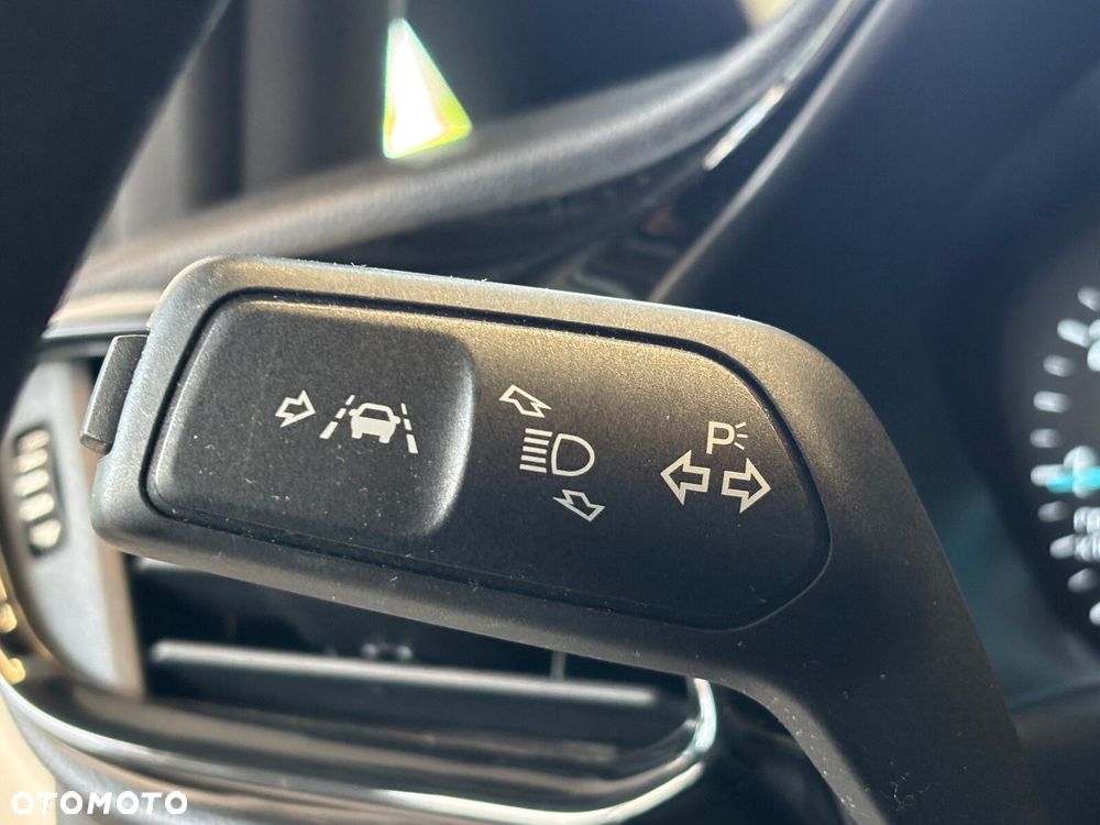 Ford Fiesta - 12