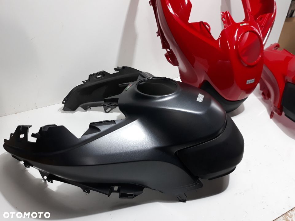 Ducati Multistrada 1200 nakładka na zbiornik paliwa - 2