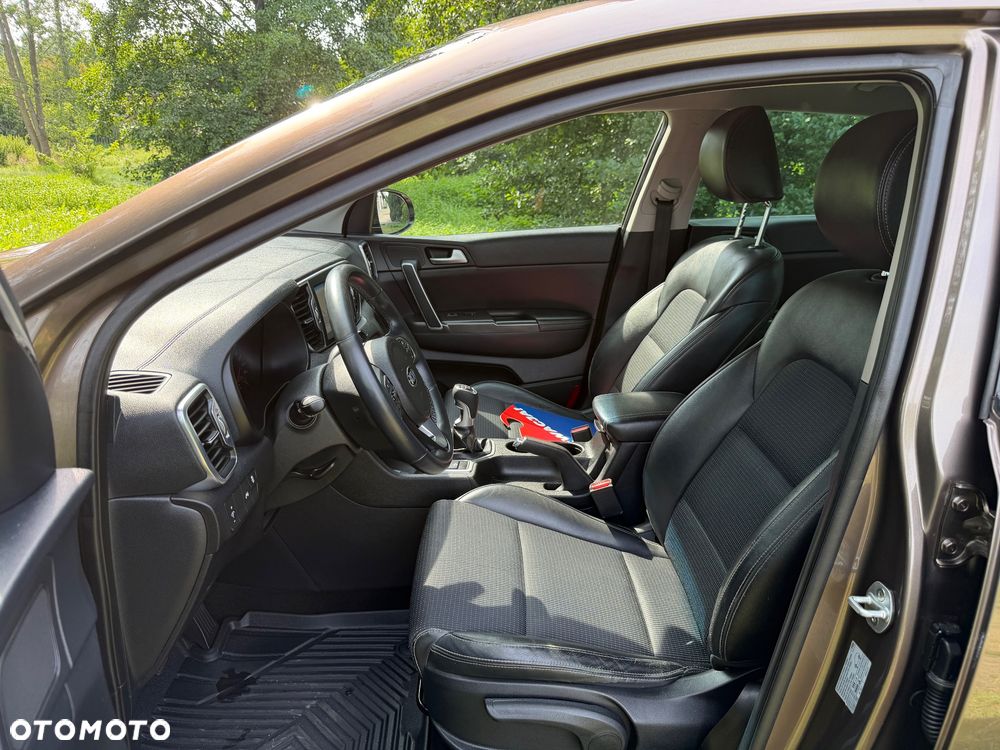 Kia Sportage 2,0 CRDI 2WD Vision - 13