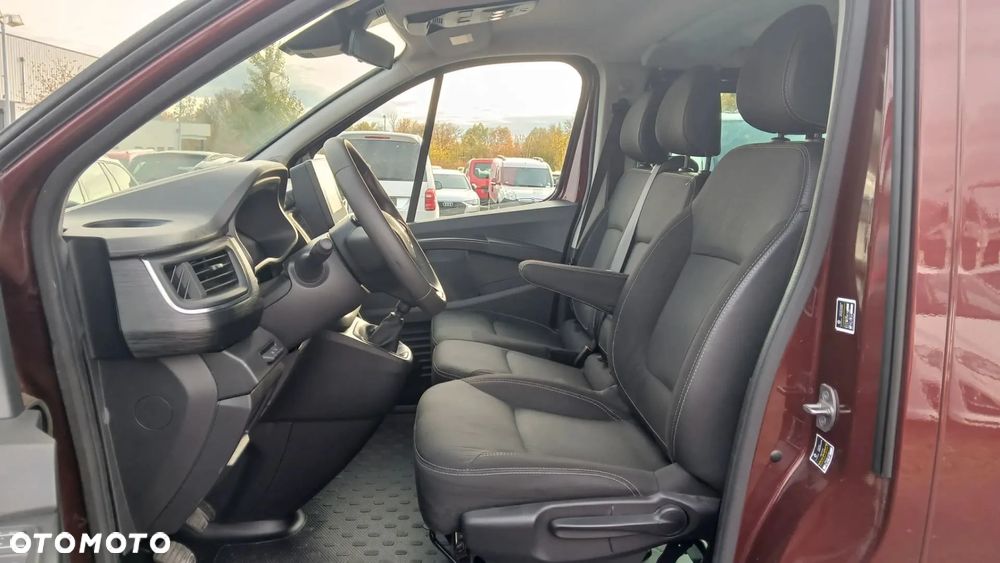 Renault Trafic - 15