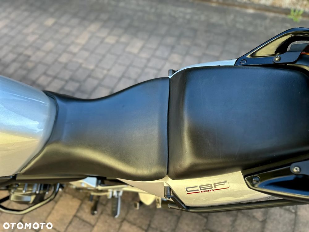 Honda CBF - 15