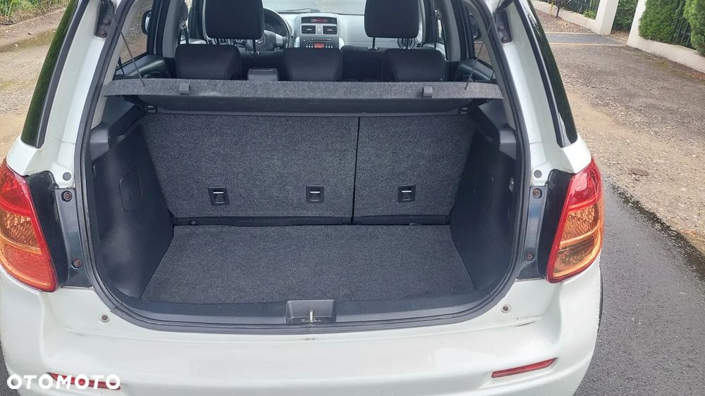 Suzuki SX4 1.6 VVT 4x2 Comfort Dance - 15