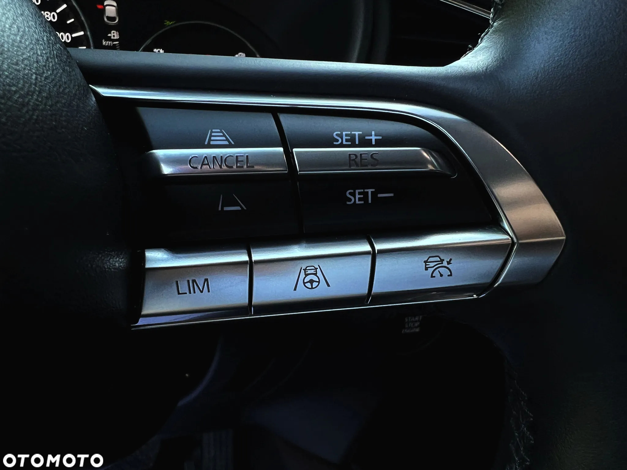 Mazda CX-30 SKYACTIV-D 1.8 - 24