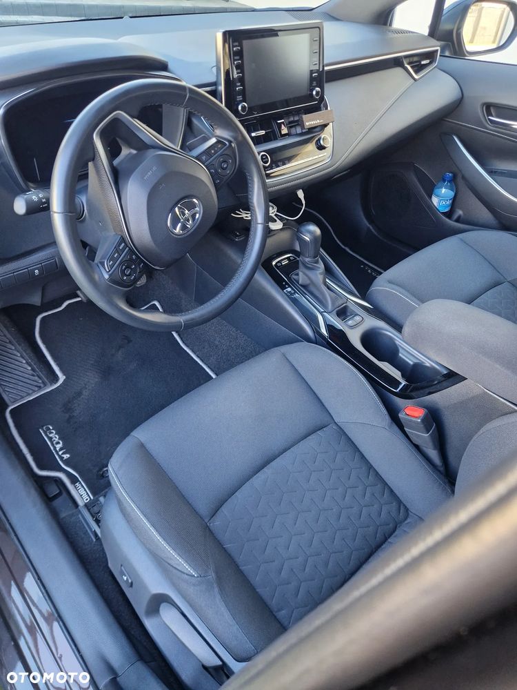 Toyota Corolla 2.0 Hybrid Comfort - 8
