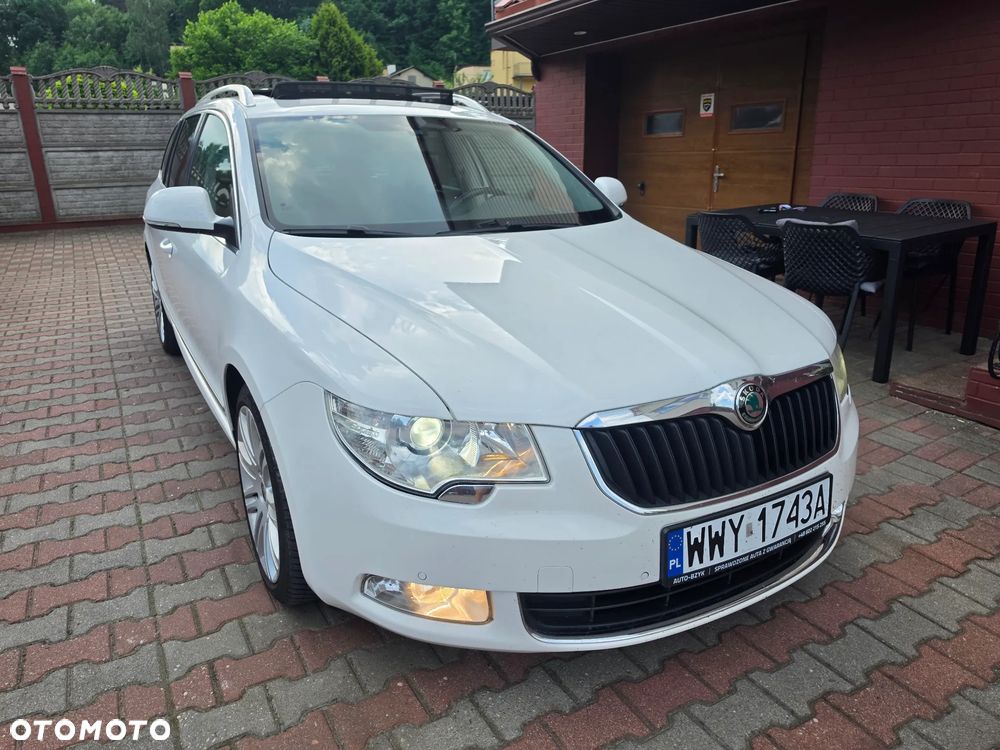 Skoda Superb 2.0 TDI Exclusive - 1