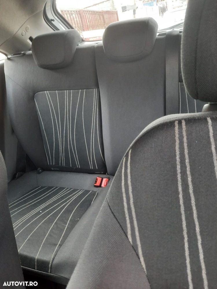 Opel Corsa - 4