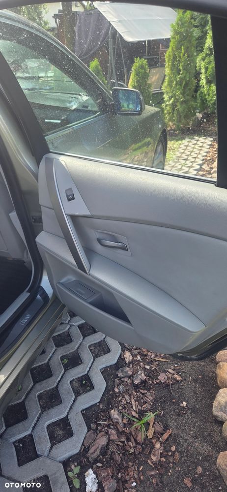 BMW Seria 5 - 13
