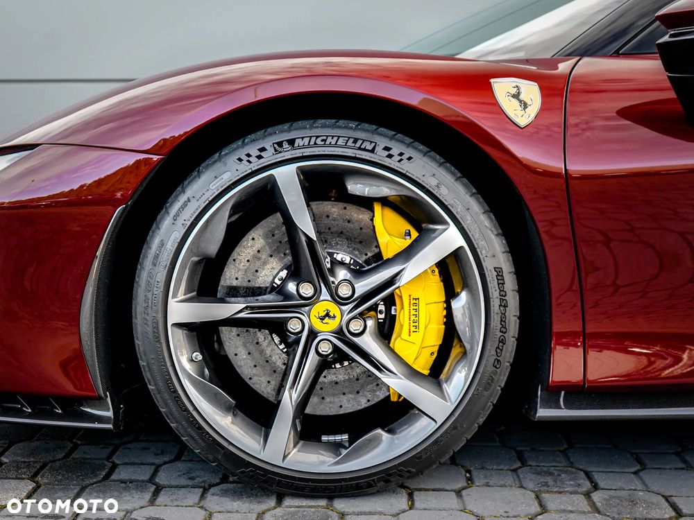 Ferrari SF90 Spider - 7