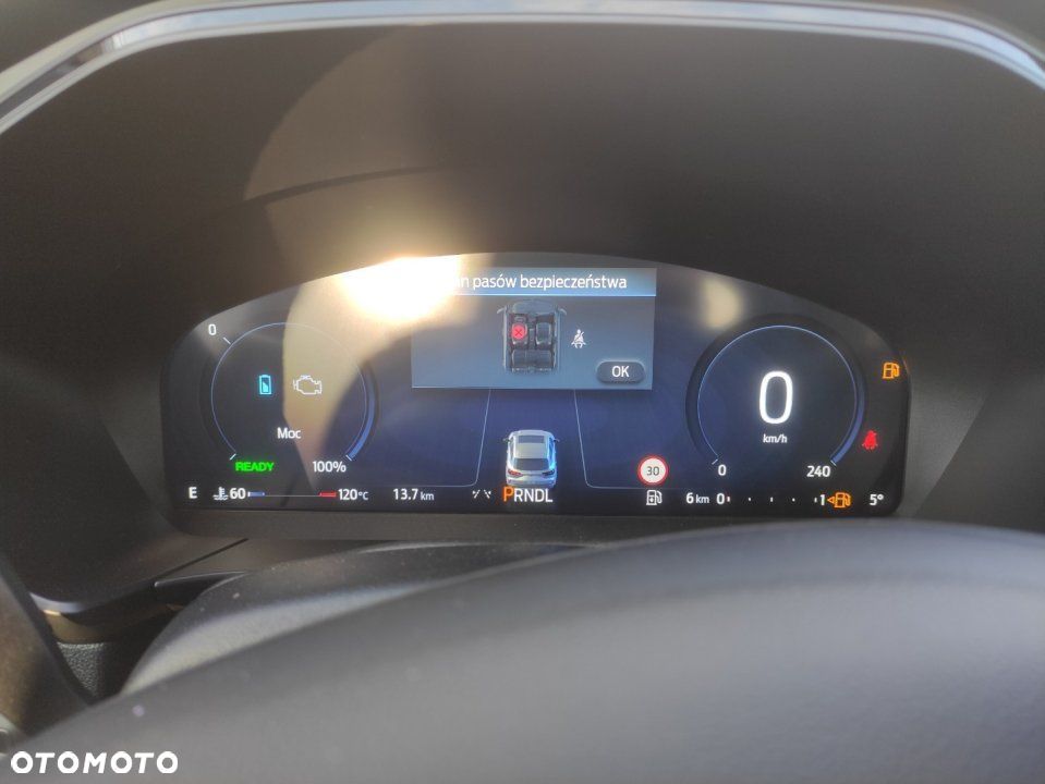 Ford Kuga - 16