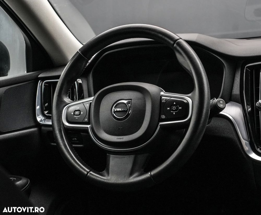 Volvo V60 D3 Base - 17
