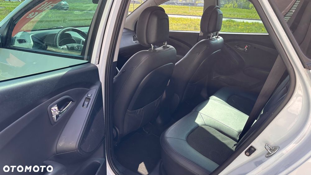 Hyundai ix35 2.0 CRDi 4WD Automatik Style - 9