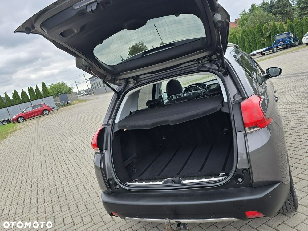 Peugeot 2008 - 14