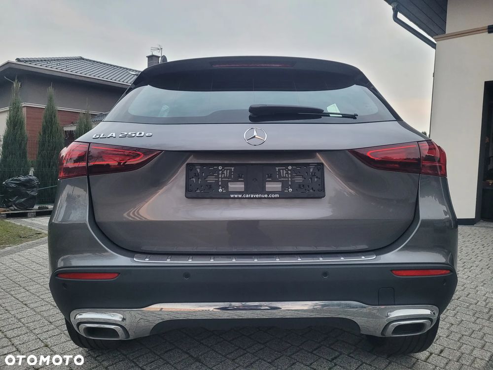 Mercedes-Benz GLA 250e Edition 1 - 21