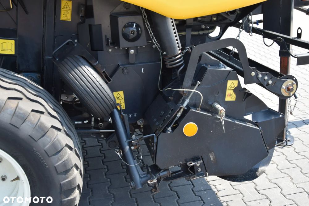 New Holland RB 150 - 8