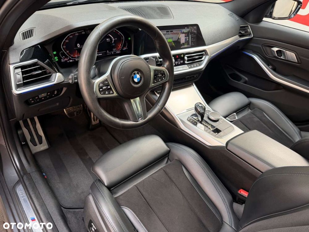 BMW Seria 3 - 24