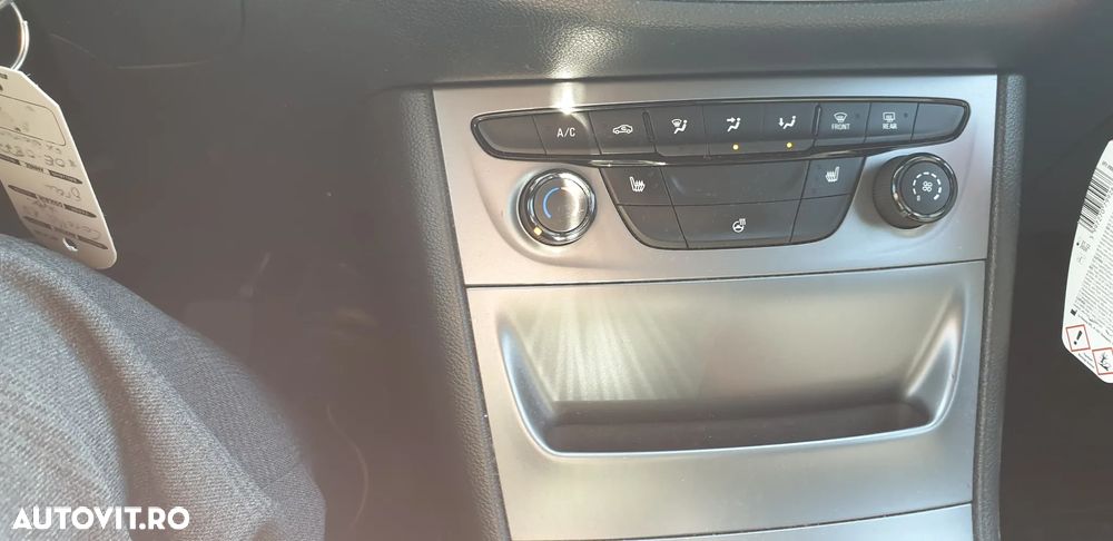 Opel Astra 1.6 D Start/Stop Business - 6