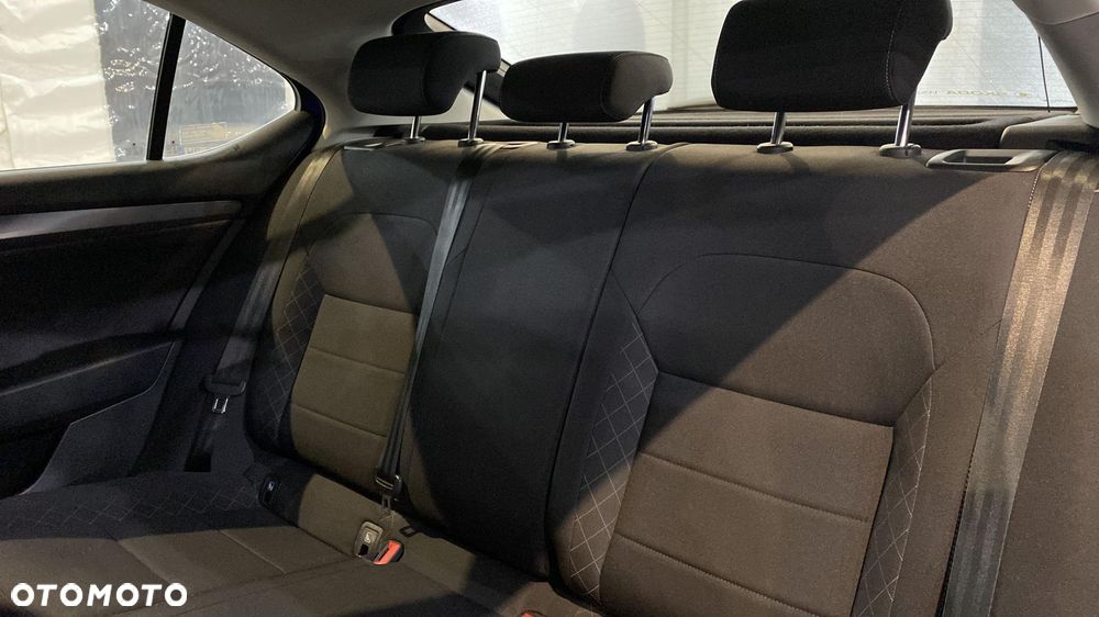 Skoda Superb 2.0 TDI SCR Active - 13