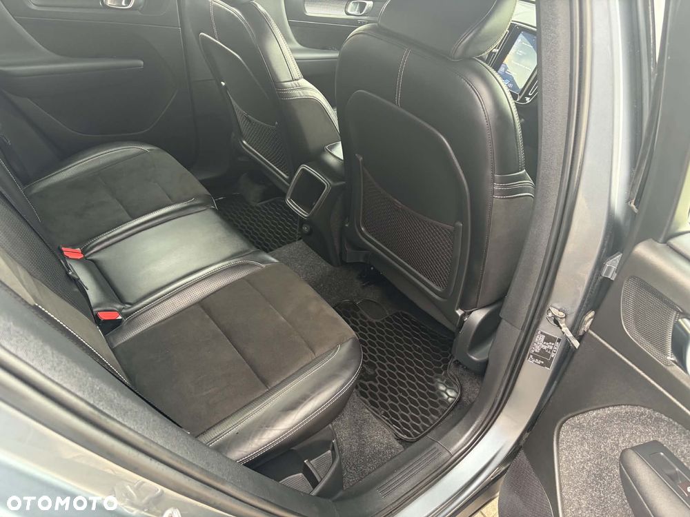 Volvo XC 40 D3 R-Design - 15