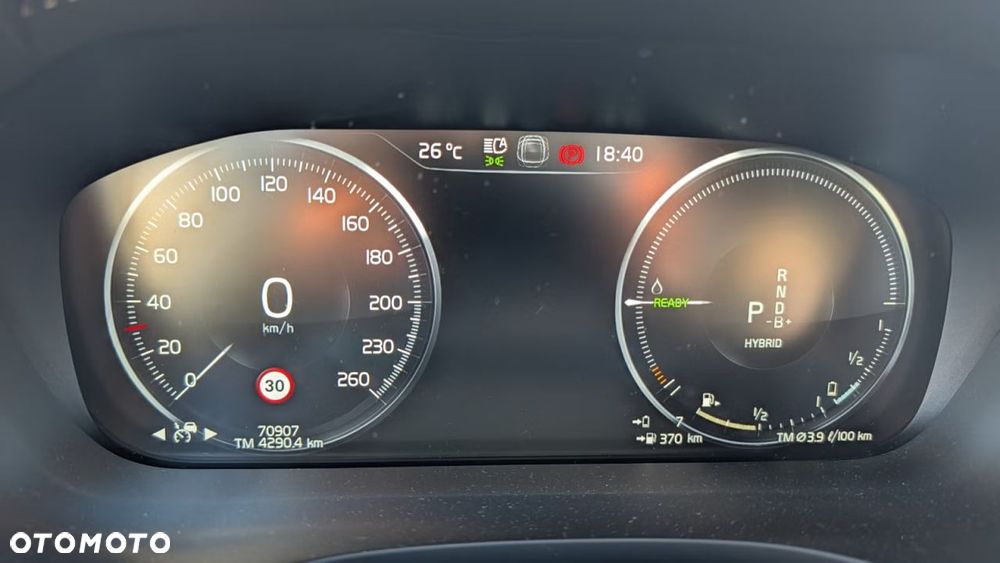Volvo XC 60 T6 AWD Recharge Geartronic RDesign - 12