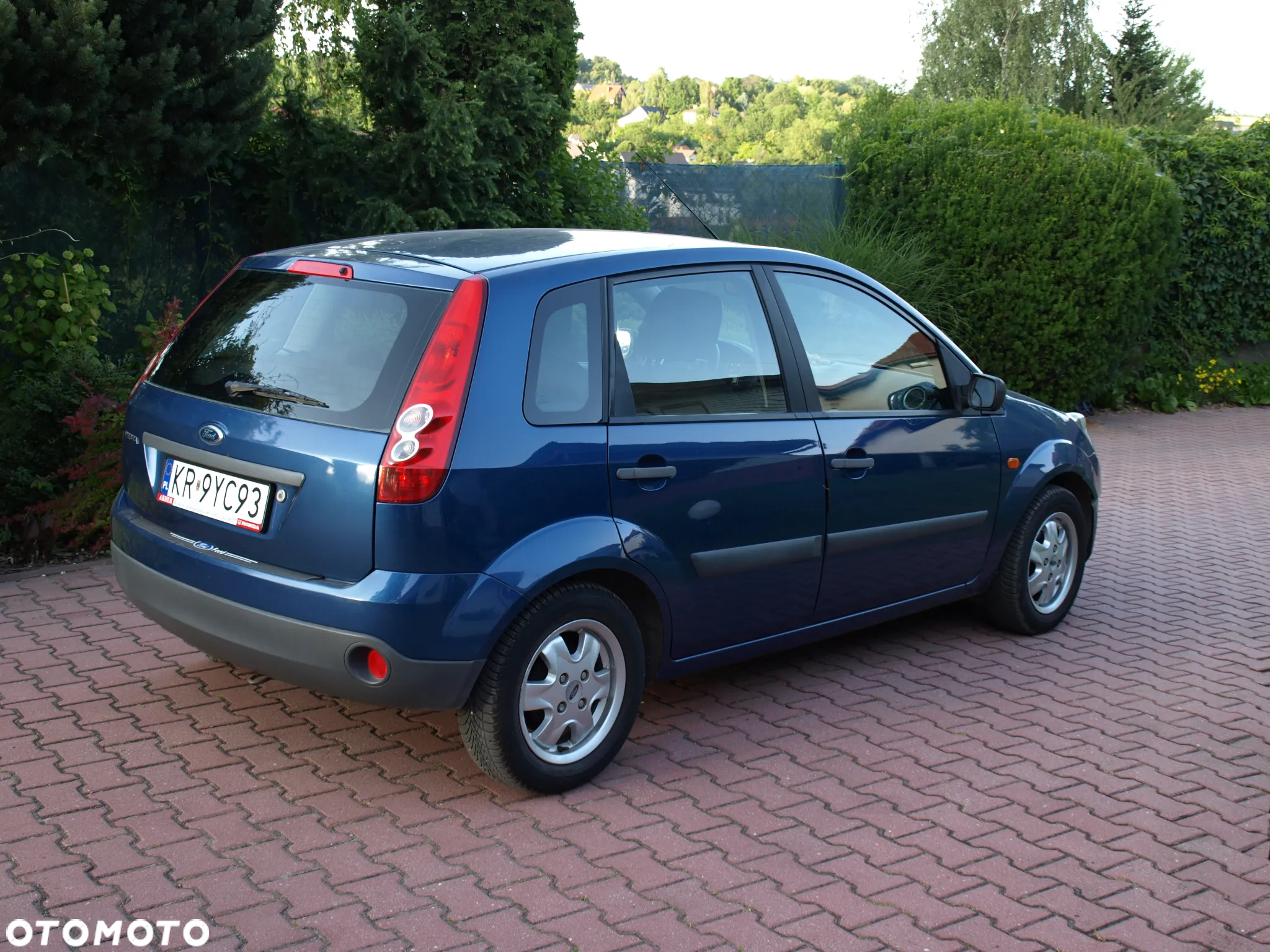 Ford Fiesta 1.3 Ambiente - 10