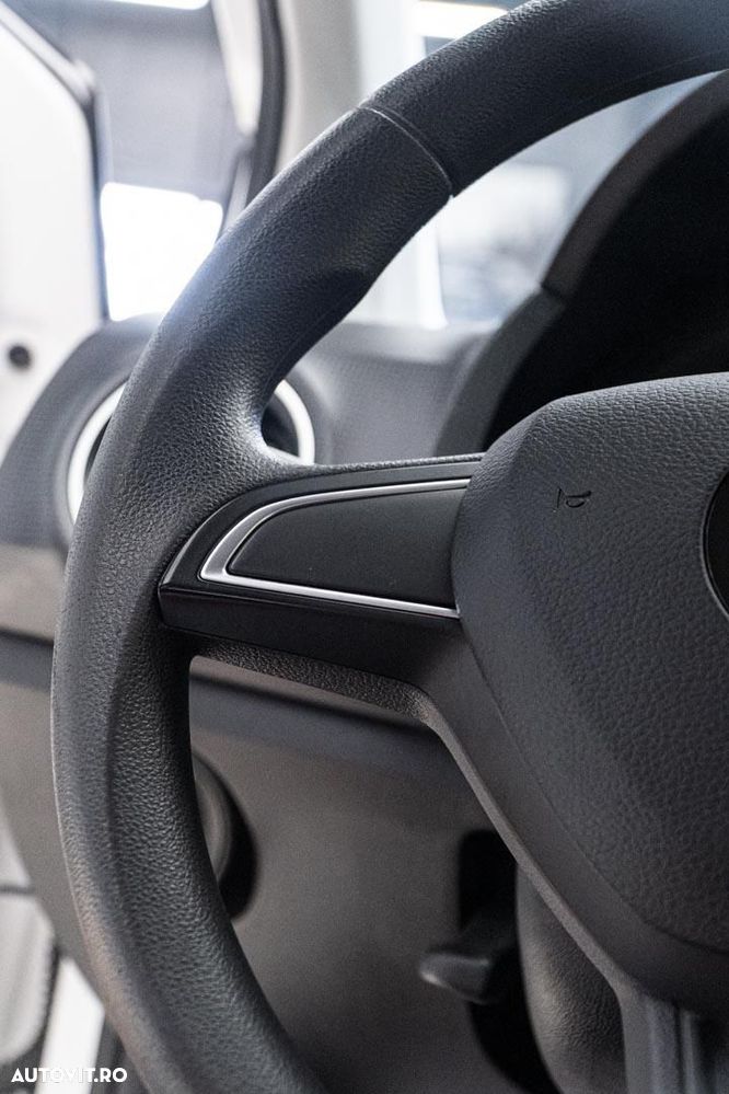 Skoda Citigo CITIGOe iV Ambition - 18