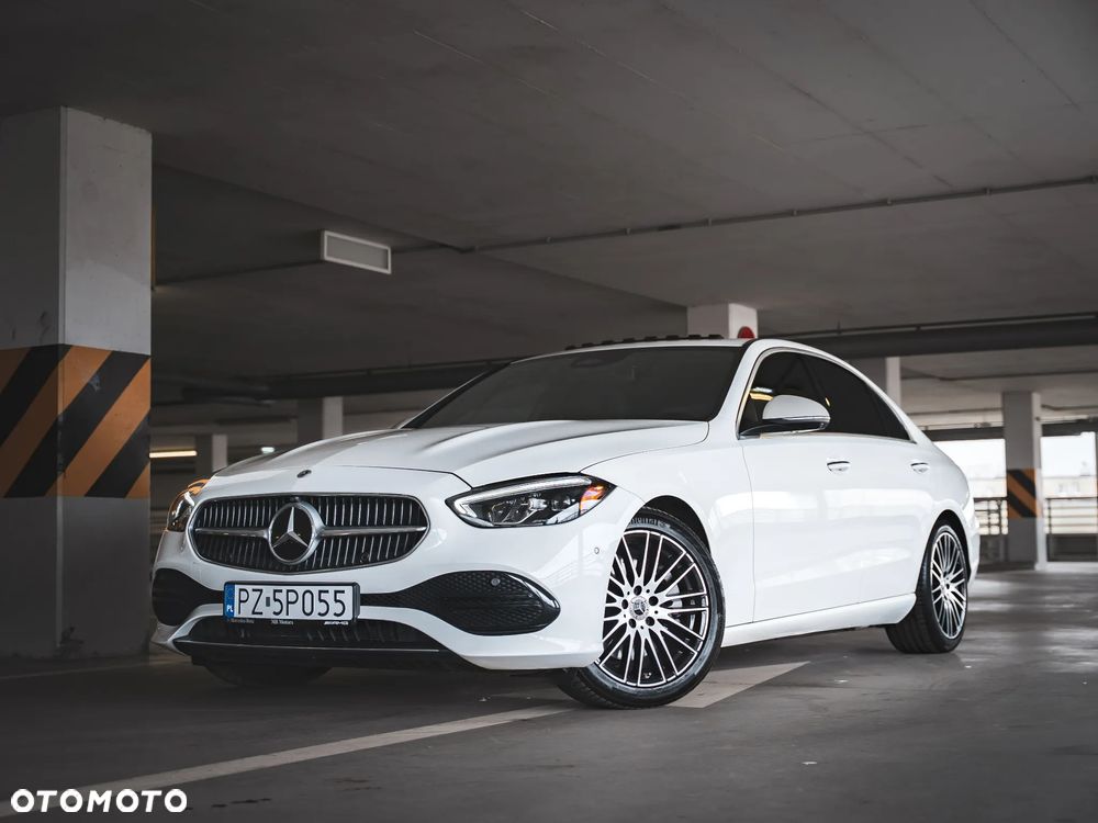 Mercedes-Benz Klasa C 300 4Matic 9G-TRONIC Avantgarde - 1
