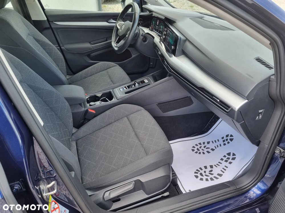 Volkswagen Golf 1.5 eTSI EVO Style DSG - 8