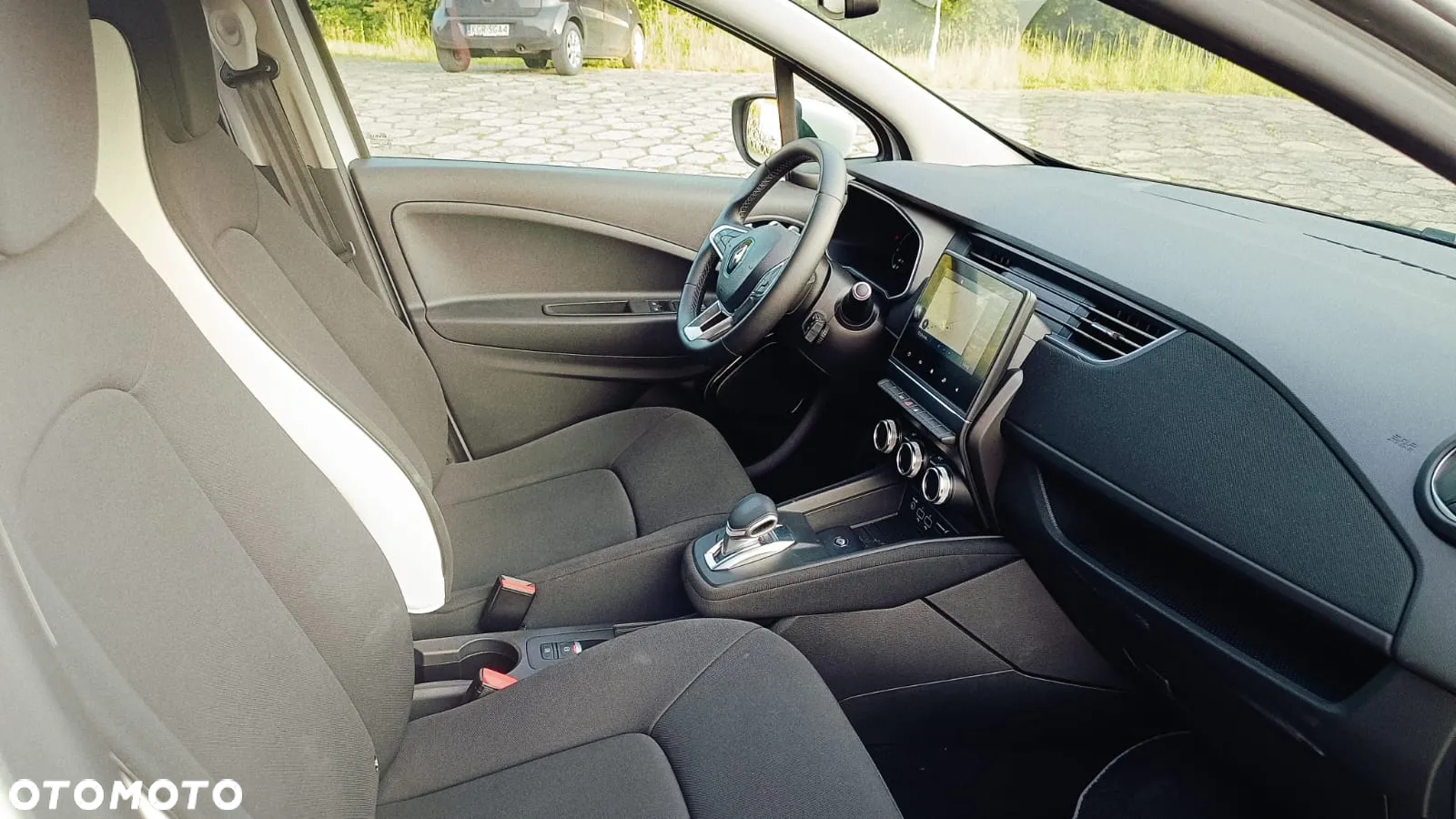 Renault Zoe - 21