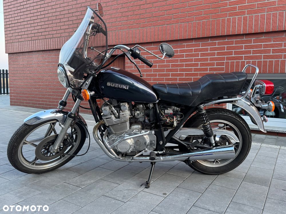 Suzuki GS - 10