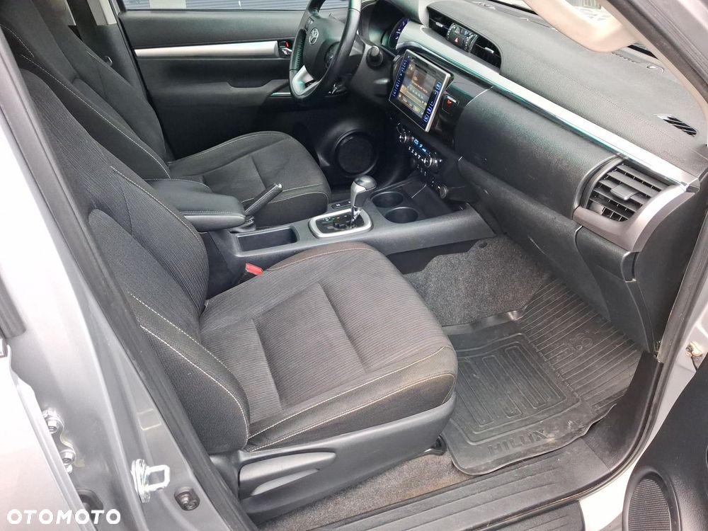 Toyota Hilux 2.4 D-4D Double Cab SR5 4x4 - 11