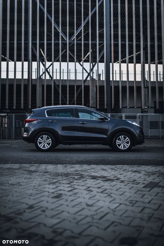 Kia Sportage 1.6 GDI 2WD ISG Dream-Team Edition - 18