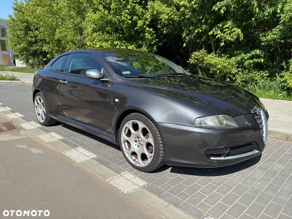 Alfa Romeo GT 1.8TS Impression - 3
