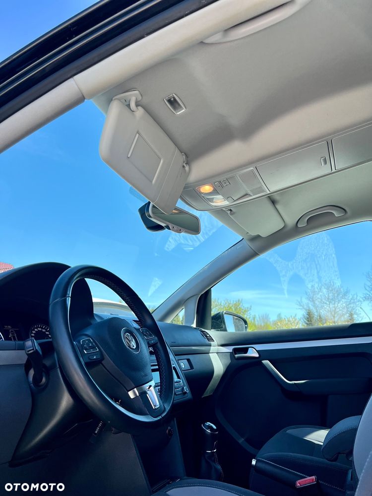 Volkswagen Touran 2.0 TDI DPF Life - 19