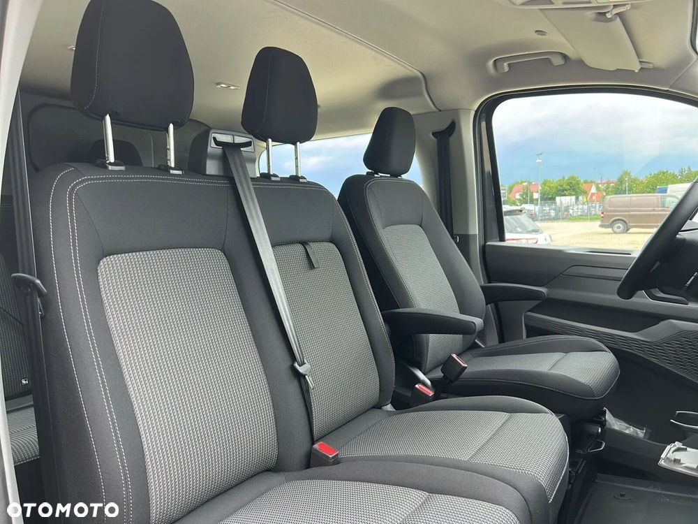 Volkswagen Transporter Furgon PLUS/6-cio osob./AUTOMAT (L2) 2.0 TDI 150KM, r.o. 3500 mm - 17