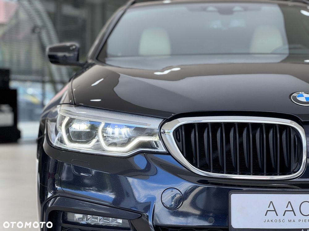 BMW Seria 5 530i xDrive M Sport sport - 40