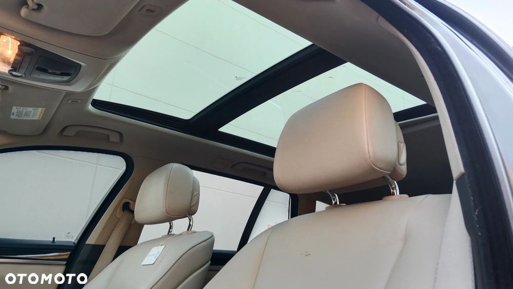 BMW Seria 5 520d - 10