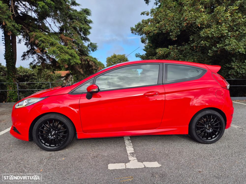Ford Fiesta 1.6 T ST - 4
